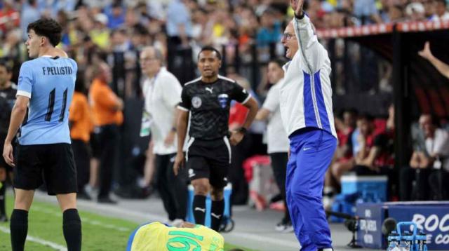 PG电子官方网站-美洲杯止步8强 这代巴西球员平庸 巴西队得请洋帅