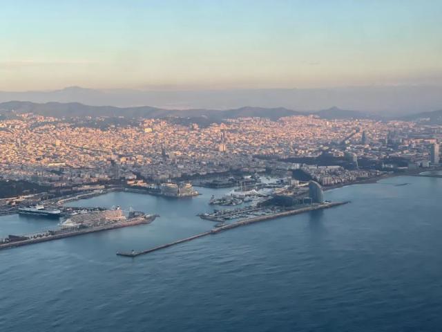 武磊30岁：忍受误解没关系 要让中国足球融入世界